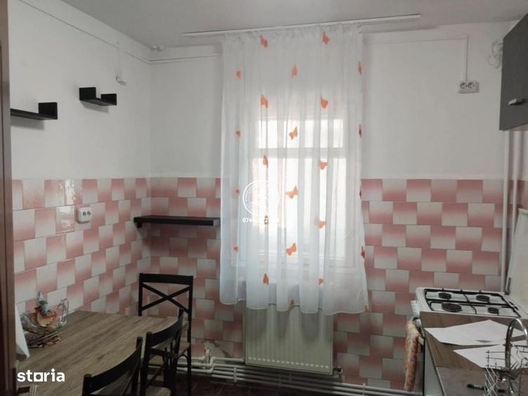 Apartament cu 2 camere decomandat în Valea Lupului