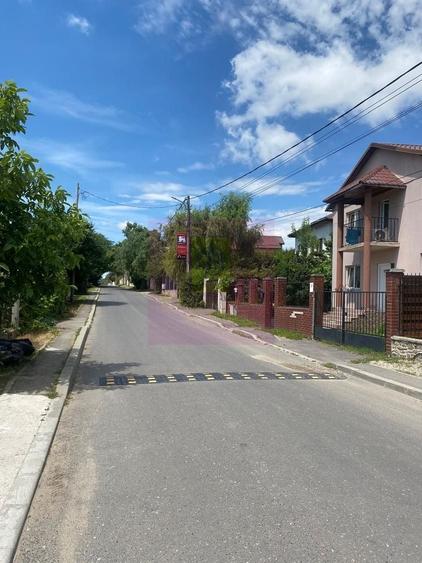 Duplex cu 4 camere cu Canalizare în Mogoșoaia