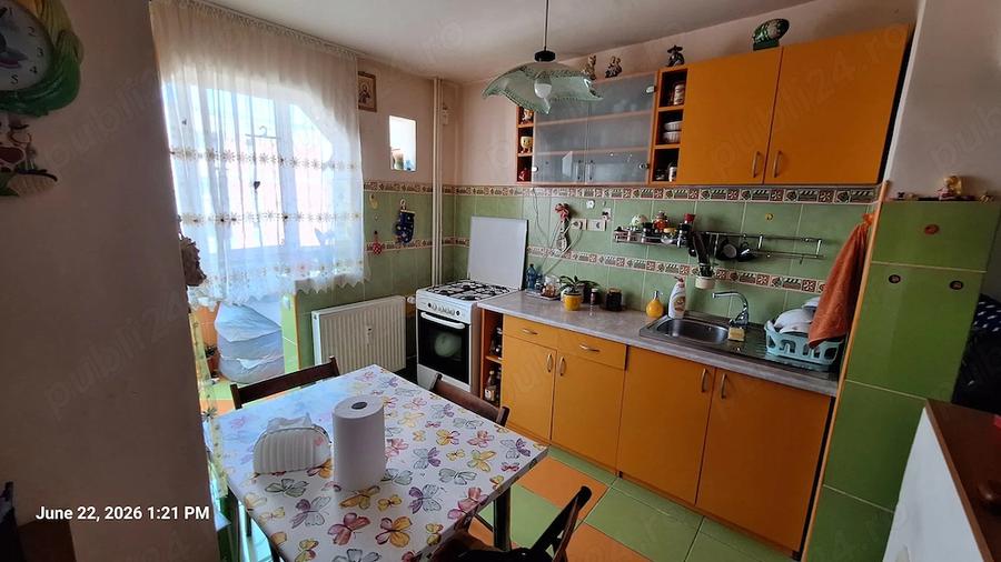 Apartament cu 2 camere decomandat în Teiul Doamnei