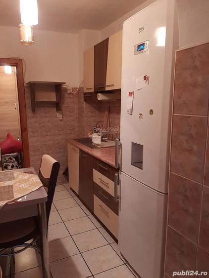 Inchiriez apartament 2 camere decomandat zona Soarelui - 6