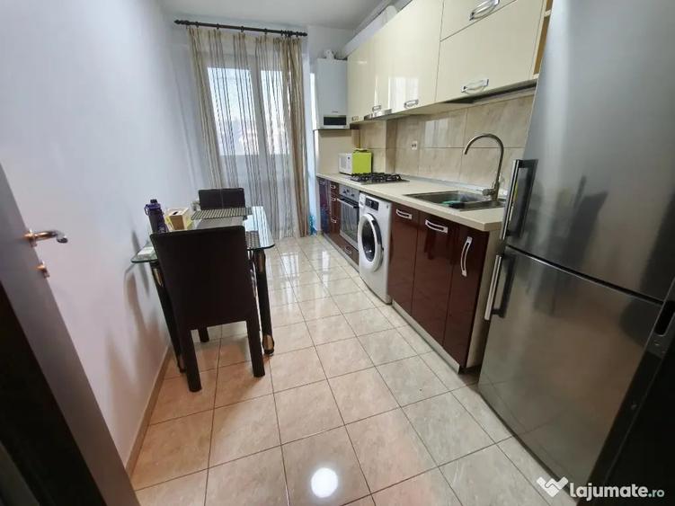 Apartament cu 2 camere decomandat în Sud