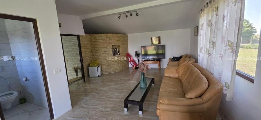 Casă cu 4 camere cu Teren 800 Mp în Kogălniceanu