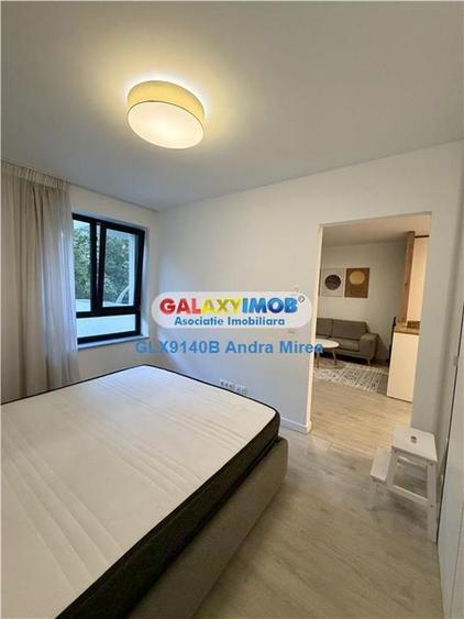 Apartament cu 2 camere semidecomandat, mobilat în Băneasa