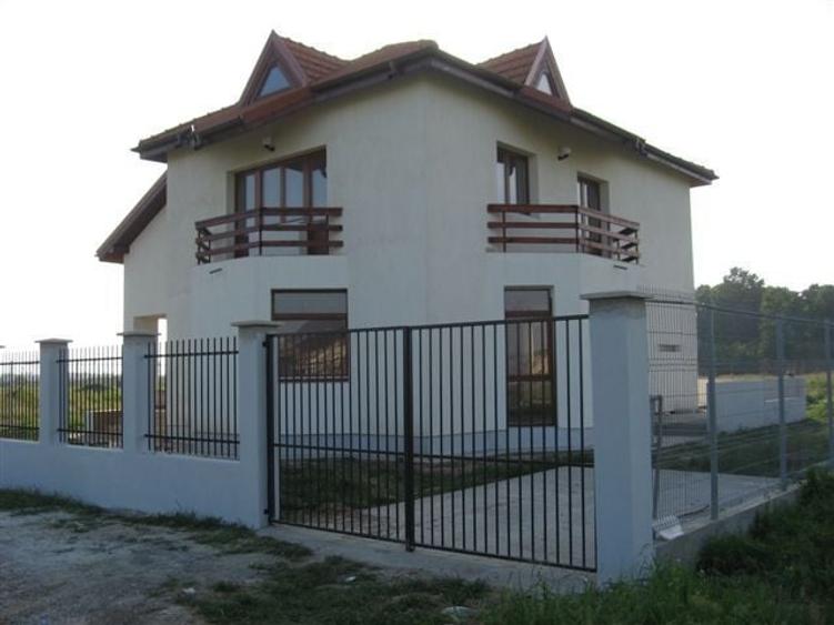 Casă cu 5 camere cu Canalizare în Străulești