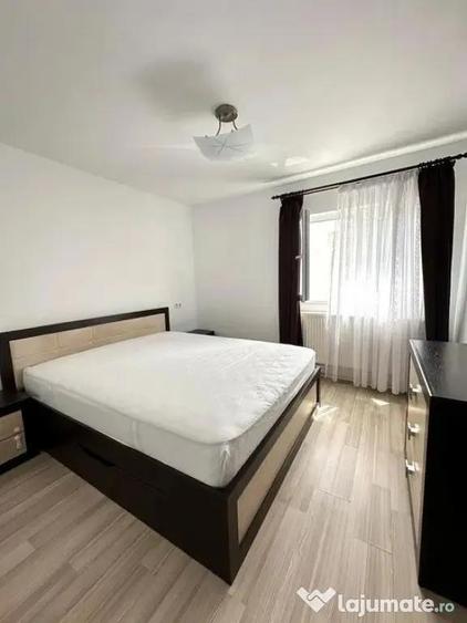 Apartament cu 2 camere decomandat în Vișani