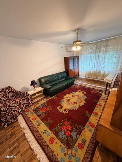 Apartament cu 2 camere în Micro 21