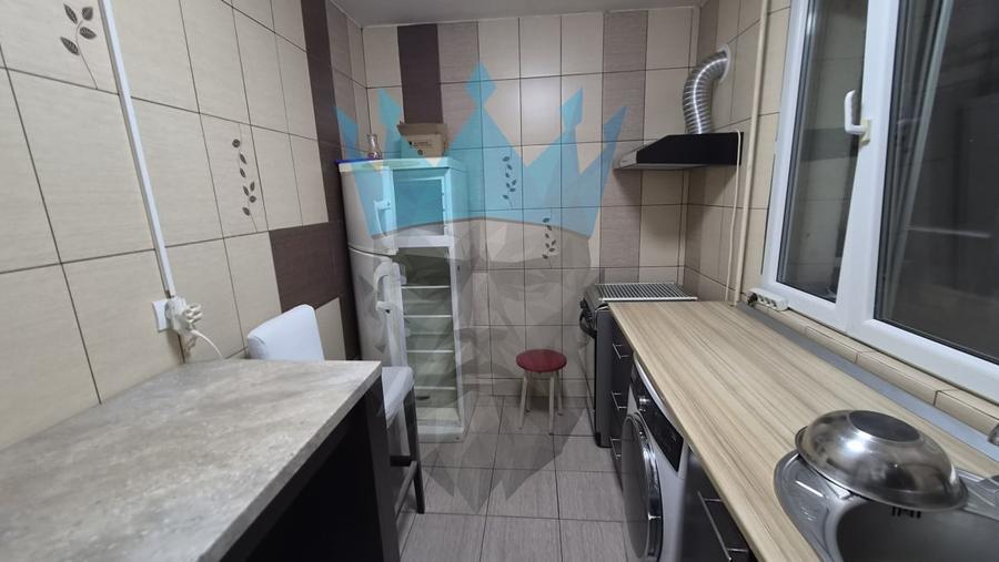 Apartament cu 2 camere decomandat, mobilat în Cantemir