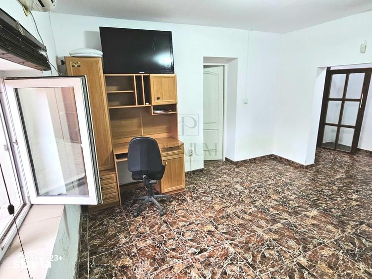 Spațiu comercial, de 40 mp, în Crișan
