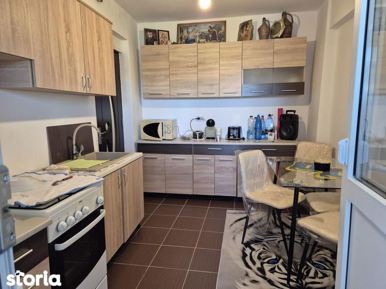 Zona Miorita, apartament 2 camere decomandat, spatios, imbunatatit - 1