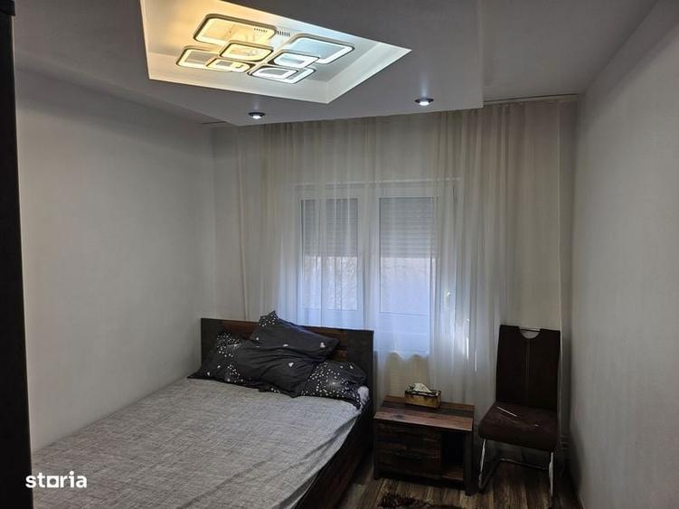 Apartament cu 3 camere decomandat în Steaua