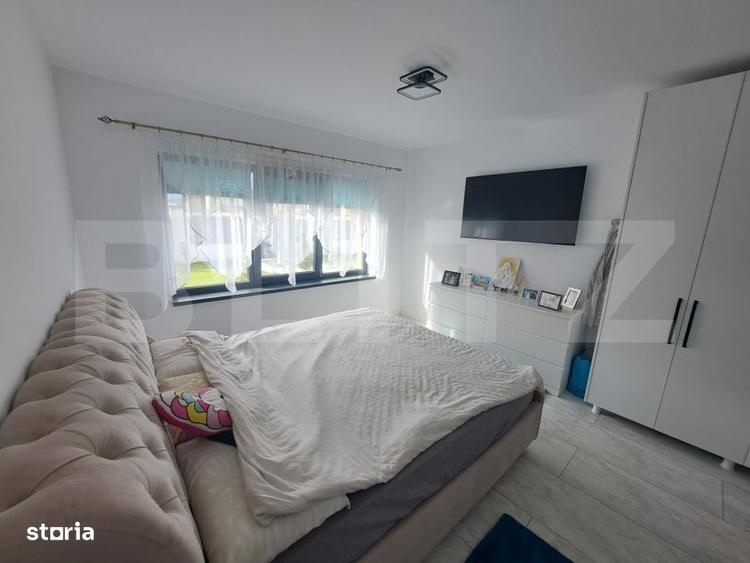 Casă cu 3 camere în Noua