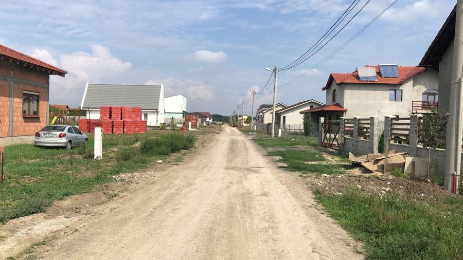 Teren Construcții intravilan de 1200 mp, în Moșnița Veche