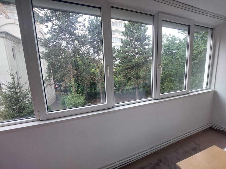 Apartament cu 3 camere semidecomandat în Gheorgheni