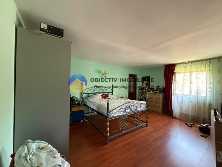 Casă cu 4 camere cu Canalizare în Dărmănești