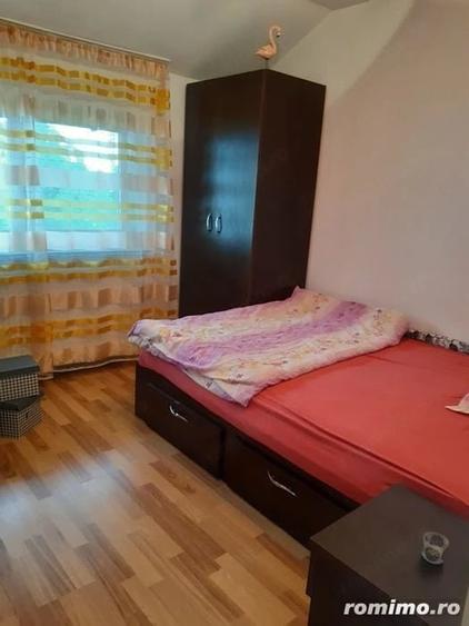 Garsonieră decomandată în Badea Cârțan