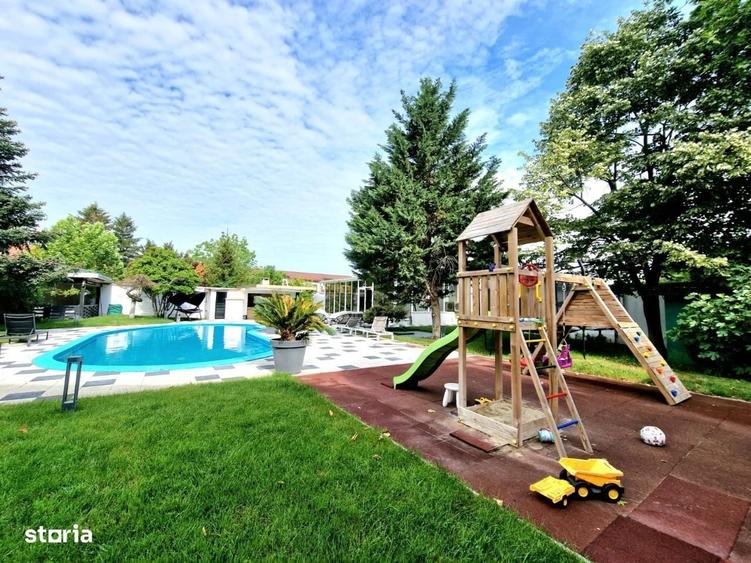 Casa de vanzare cu 10 camere, piscina si garaj Zona Ferme, Otopeni - 2