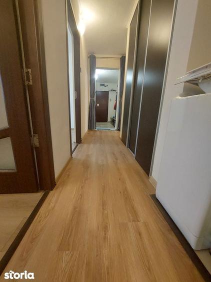 Apartament cu 3 camere decomandat în Decebal