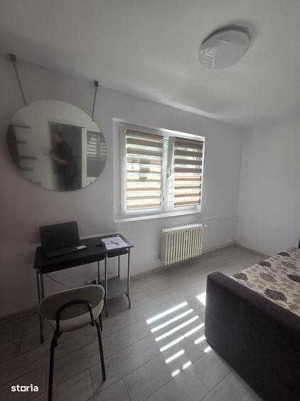 Apartament cu 2 camere de vanzare - Podu Ros / Cantemir - 1