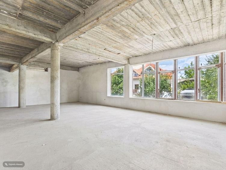 Spațiu comercial, de 940 mp, în Calea Aradului