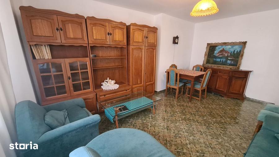 Apartament cu 4 camere în Central