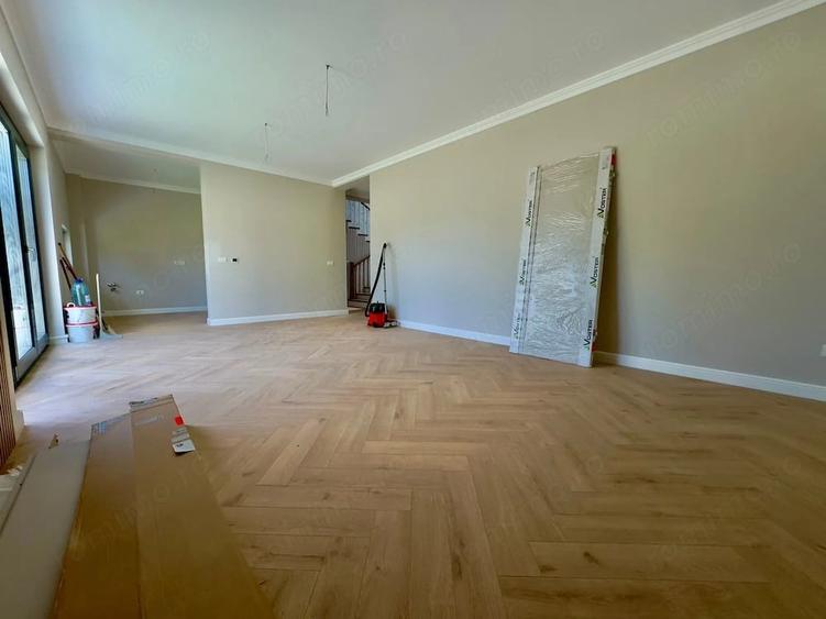 Casă cu 4 camere cu Teren 310 Mp în Ciarda Roșie