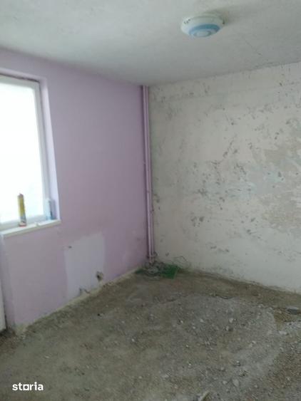 Apartament cu 2 camere decomandat în Mărăței