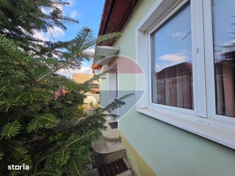 Casă cu 4 camere cu Teren 602 Mp în Central