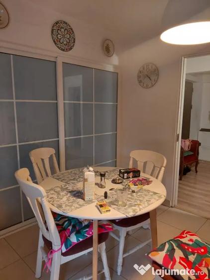Apartament cu 2 camere decomandat în Ultracentral