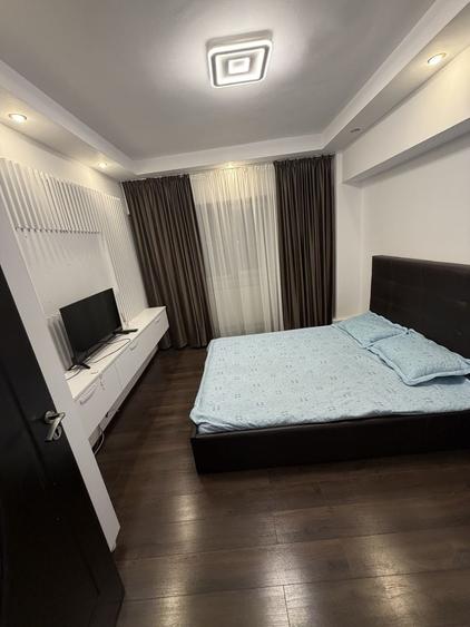 Inchiriez apartament cu 2 camere - 1