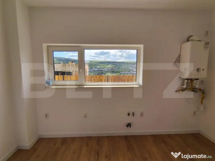 Casă cu 4 camere cu Teren 332 Mp în Chinteni
