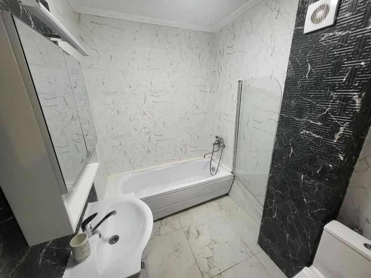 Apartament cu 2 camere semidecomandat în Florești