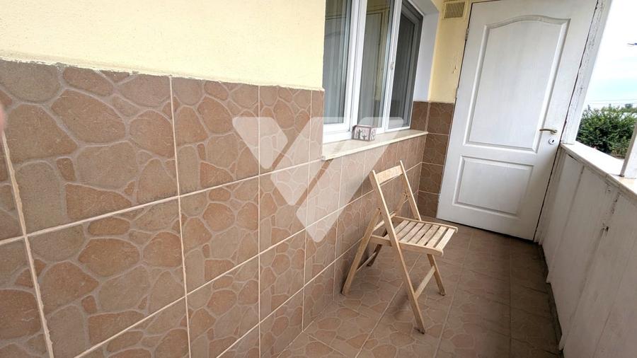 Apartament cu 3 camere decomandat, mobilat în Central