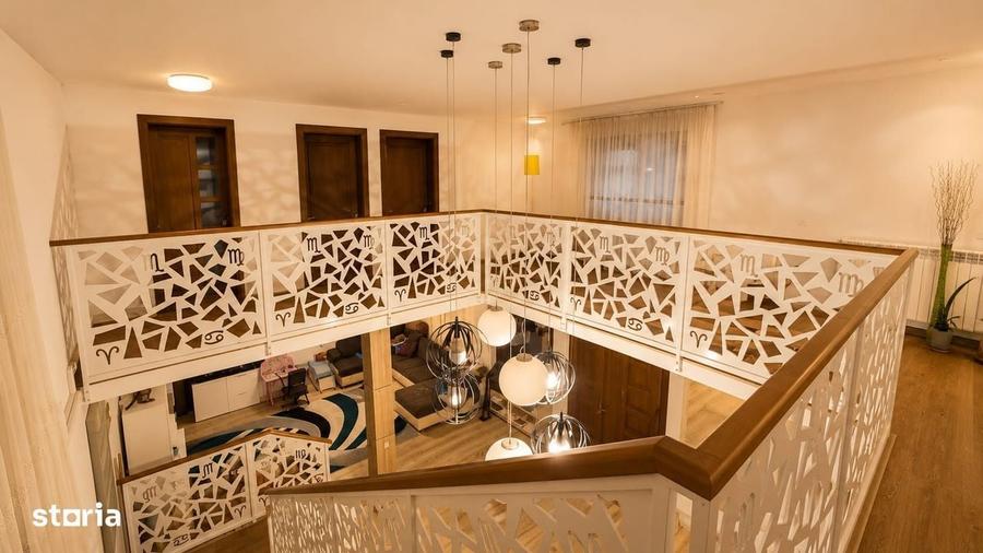 Casă cu 4 camere cu Teren 2100 Mp în Central