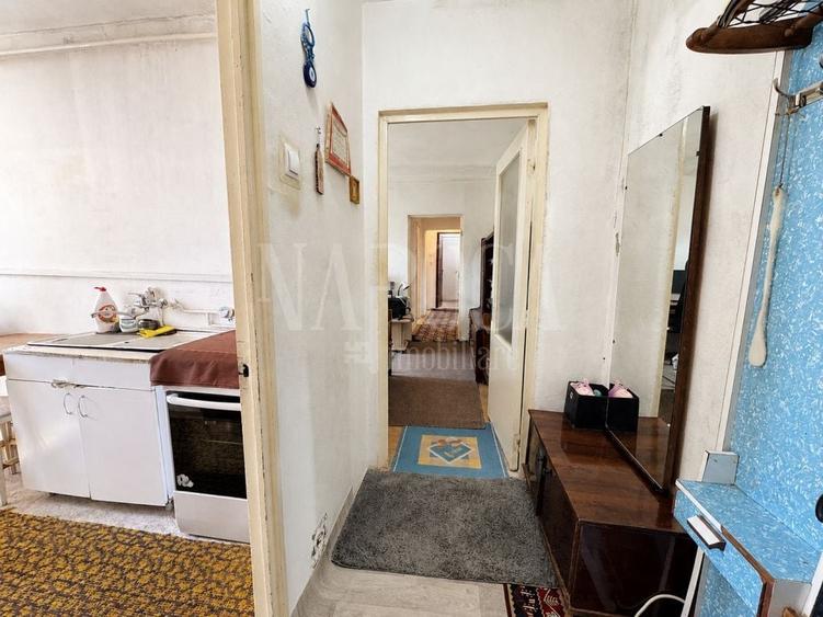 Apartament cu 3 camere semidecomandat în Mănăștur