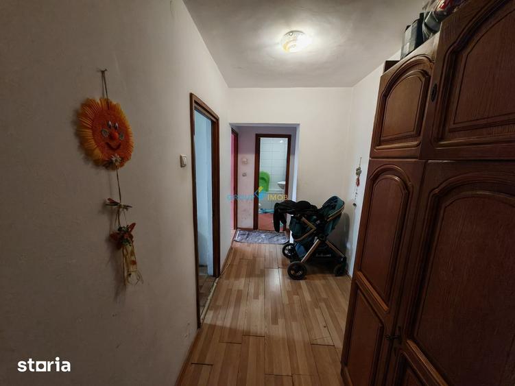 Apartament cu 2 camere decomandat în Banca Națională