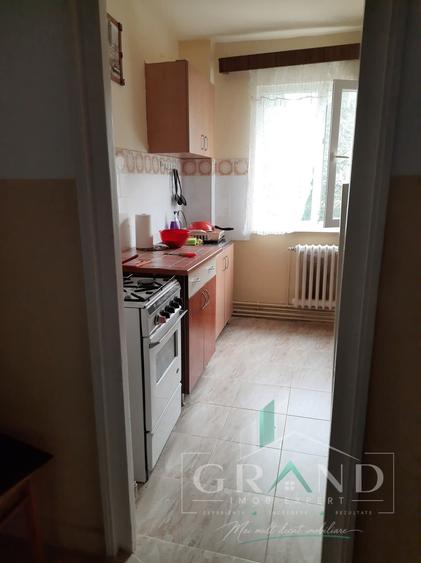 Apartament cu 3 camere semidecomandat, mobilat în Mănăștur