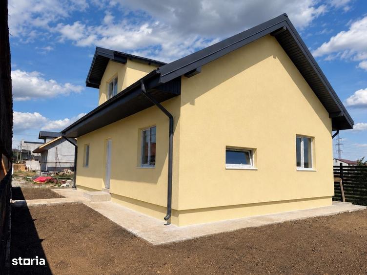 Casă cu 4 camere în Central