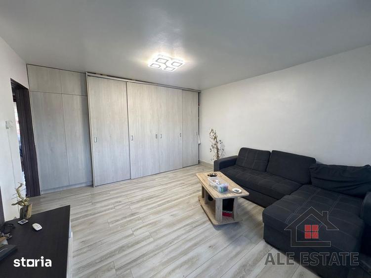 Apartament renovat 3 camere,2 bai, 2 balcoane,67mp, Zona Micro 3-Turda - 2