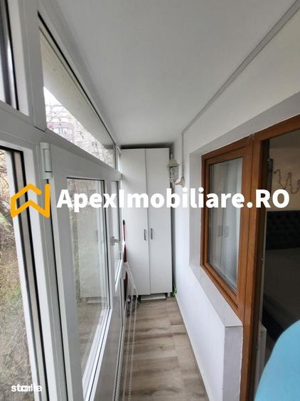 Apartament cu 2 camere semidecomandat în Victoriei