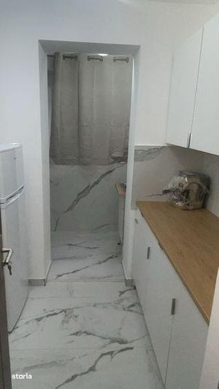 Apartament cu 2 camere, mobilat în Calea Victoriei