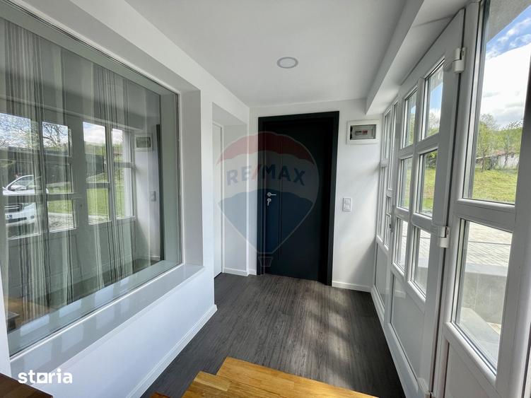 Casă cu 4 camere cu Teren 1397 Mp în Vărbila