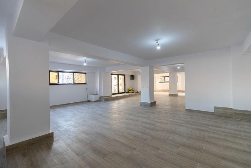 Spațiu comercial, de 130 mp, în Banat