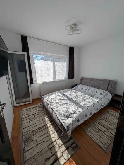 Apartament cu 3 camere decomandat în Inel II