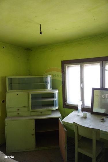 Casă cu 3 camere în Săliște