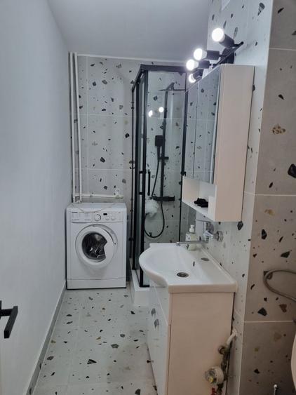 Garsonieră decomandată în Sebastian