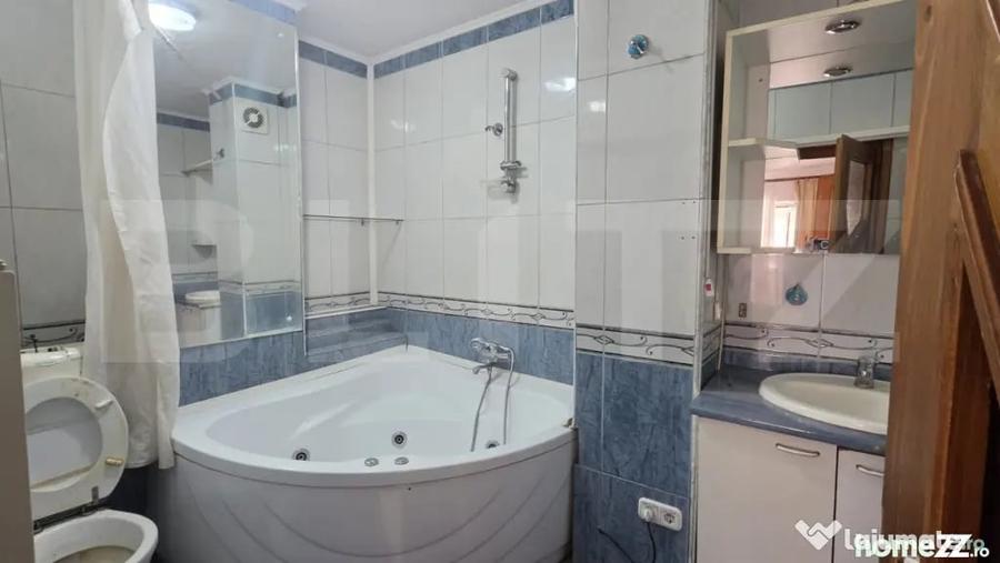 Apartament cu 4 camere decomandat în Lucian Blaga