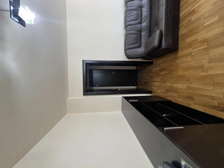 Apartament cu 3 camere semidecomandat, mobilat în Circumvalațiunii