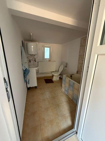 Casă cu 2 camere în Pleașa