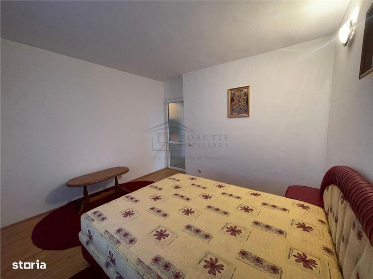 Apartament cu 3 camere decomandat în Obcini