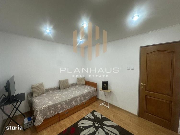 Apartament cu 4 camere decomandat în Vasile Alecsandri